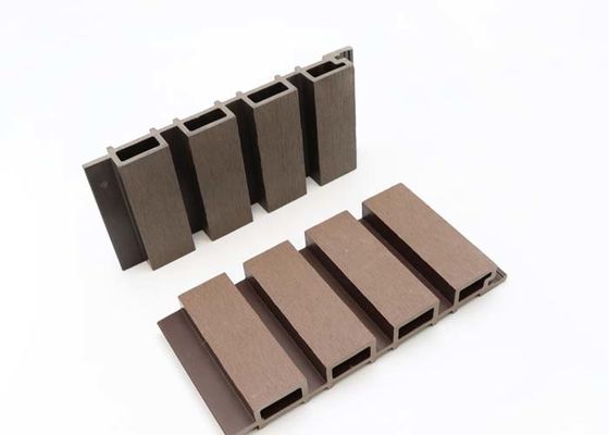 Revêtement composé de mur de panneau de mur extérieur en bois en plastique imperméable 219x26x2900 WPC