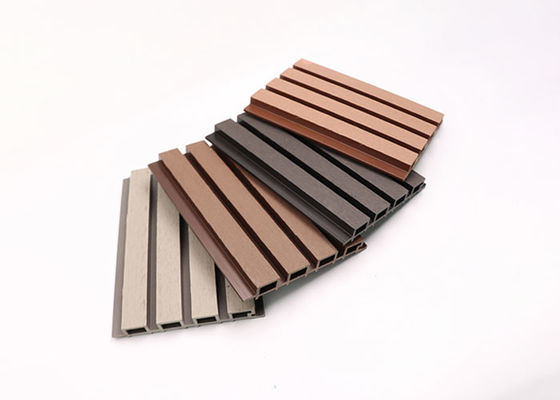 Le panneau de mur extérieur du HDPE WPC imperméabilisent le revêtement 219x26mm de mur de WPC