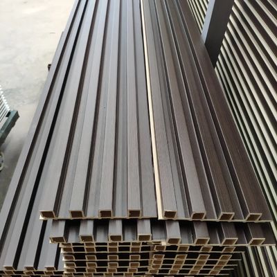 Panneau de mur décoratif 195x28mm intérieur d'intérieur alternatif du panneau de mur en bois WPC WPC