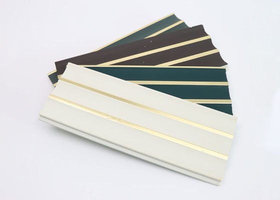 Le panneau de mur imperméable de décoration intérieure de 120x12mm picoseconde picoseconde a donné au revêtement une consistance rugueuse de mur