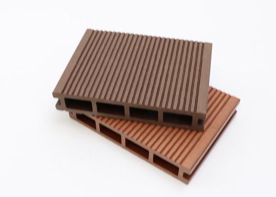 Tuiles composées en plastique de Decking de WPC en bois extérieur imperméable de Decking