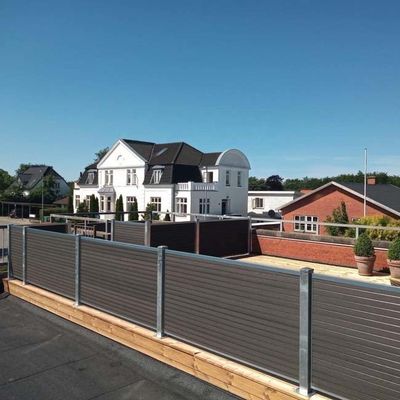 Panneaux de mur composés en plastique de PVC WPC de revêtement de mur extérieur en bois extérieur