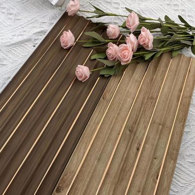 Panneaux muraux PS d'isolation phonique rentables Panneaux muraux en polystyrène pour la division de l'espace et la création de murs