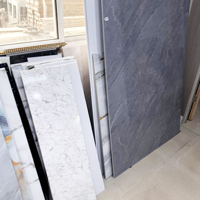 Panneau mural de douche en PVC imperméable de qualité supérieure pour le revêtement mural des zones humides