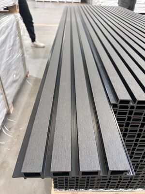 Panneau mural extérieur composite bois WPC ignifuge le plus vendu 219x26 style co-extrusion