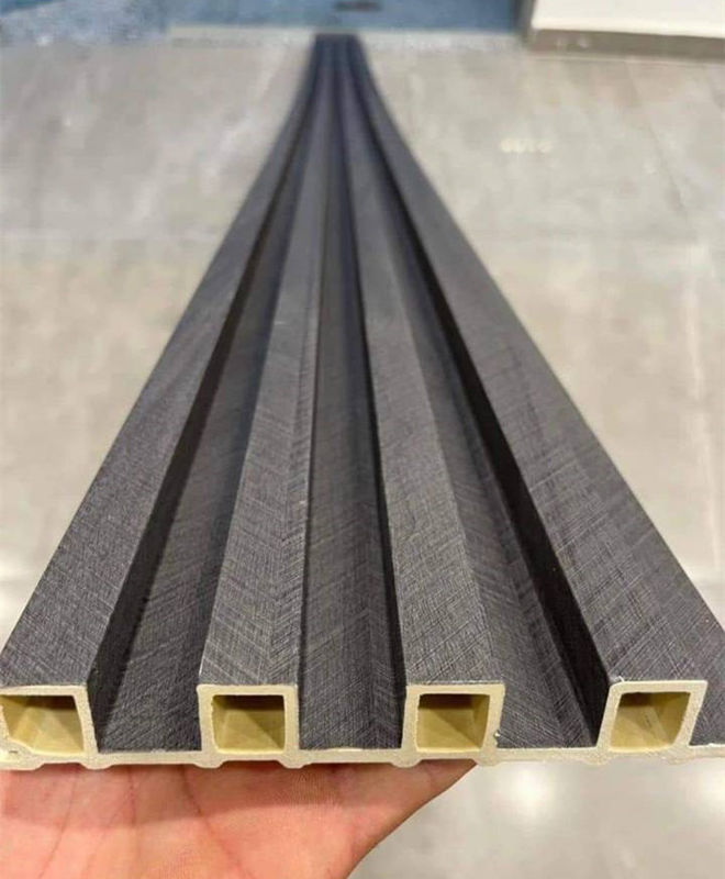 Composé en plastique de Wpc de décoration de mur intérieur de mur en bois décoratif d'intérieur de panneau