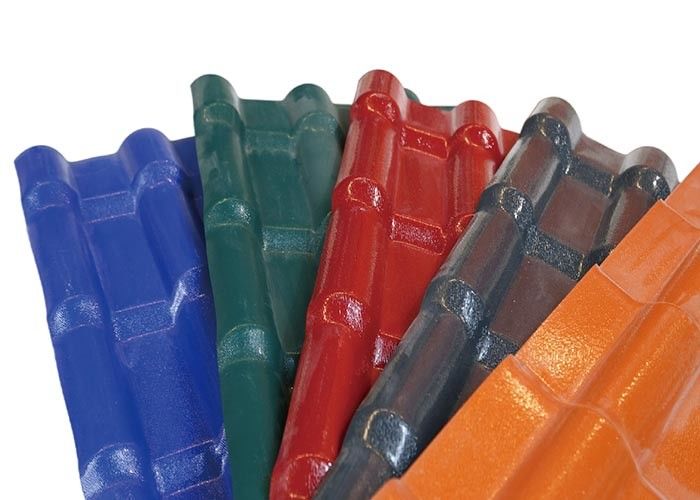 La tuile de toiture enduite en métal de pierre pour le type classique toiture couvre de tuiles/feuille couvrante en acier