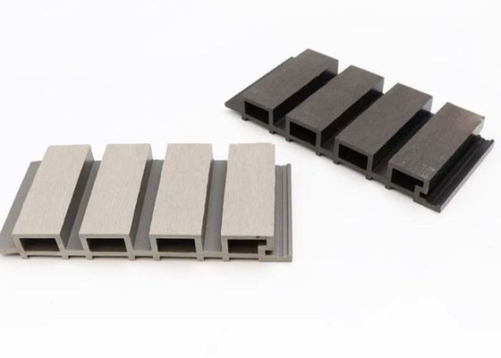 Panneau de mur externe d'extrusion de Co 219x26mm pour la décoration extérieure de mur