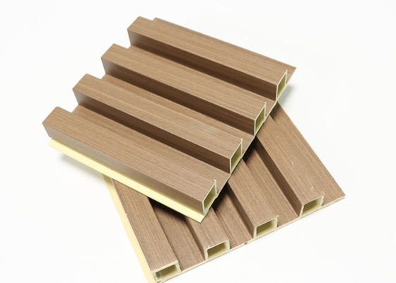 alternative en bois 160x24mm intérieure de panneau de mur de 2.9m WPC pour la décoration à la maison
