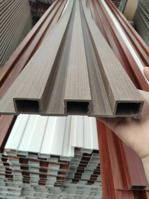 Panneau de mur décoratif 195x28mm intérieur d'intérieur alternatif du panneau de mur en bois WPC WPC