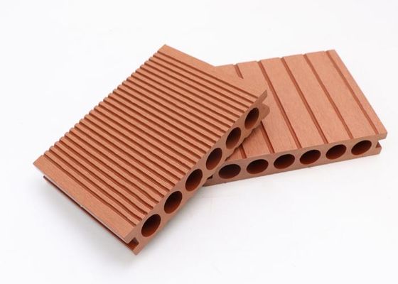 Decking composé en plastique en bois composé de panneaux de plate-forme de 140x25mm pour le jardin