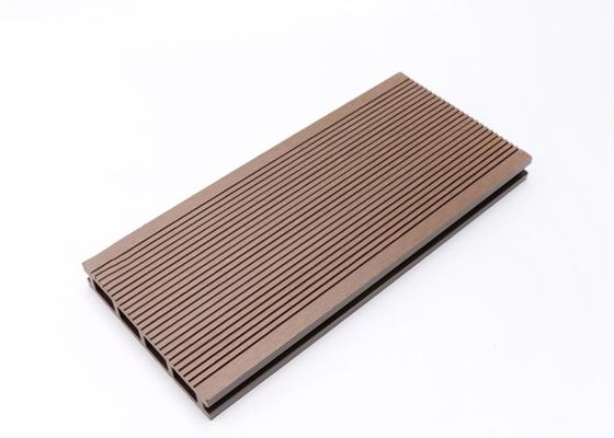 Imperméabilisez non le plancher machiné par Decking extérieur en bois de chêne du glissement WPC