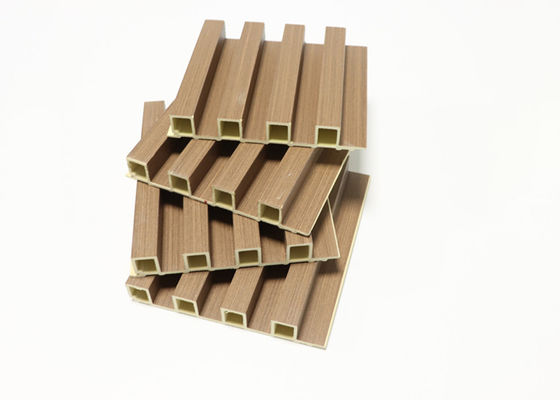 Panneau de mur d'intérieur intérieur composé en plastique en bois du panneau de mur de WPC WPC