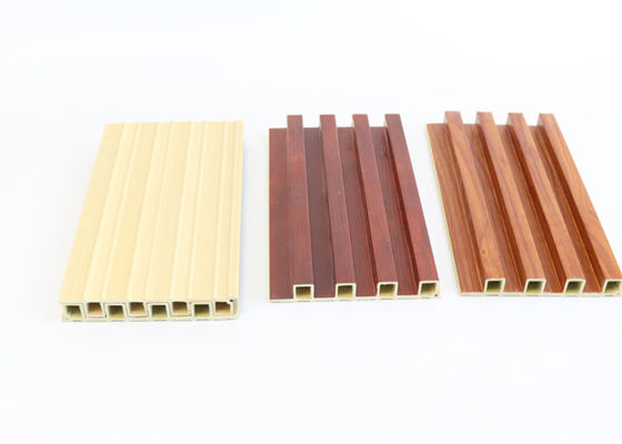 Panneau de mur d'intérieur intérieur composé en plastique en bois du panneau de mur de WPC WPC
