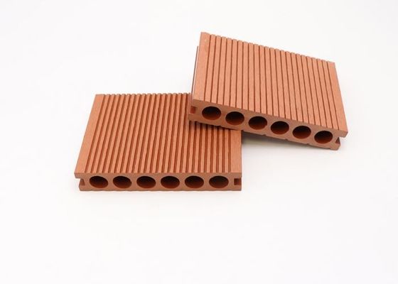 Composé extérieur imperméable de WPC de plancher de Decking de grain ignifuge en bois