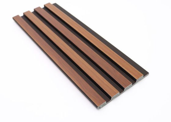 Mur 3D en bois intérieur de picoseconde de bâti de corniche lambrissant la décoration imperméable