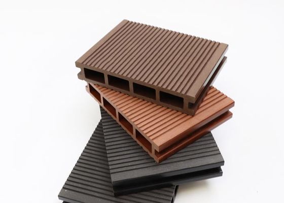 Conseil composé de Decking WPC de Co de cavité extérieure de Decking de l'extrusion