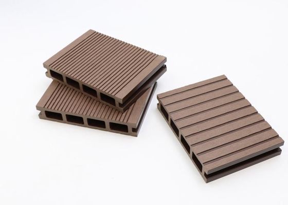 Conseil composé de Decking WPC de Co de cavité extérieure de Decking de l'extrusion