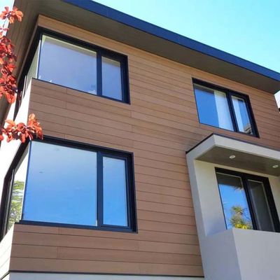Haute extrusion imperméable extérieure de luxe brillante du panneau de mur de panneau de mur de l'extérieur WPC Co