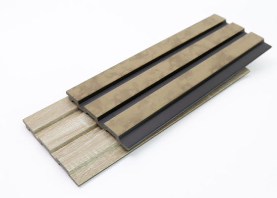 Le mur cannelé insonorisé imperméable de picoseconde lambrisse le composé en plastique en bois facile d'installation