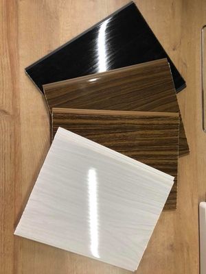 Panneau de mur blanc pur de plafond de PVC de Matte White de panneau de PVC de PVC de panneau en stratifié de plafond