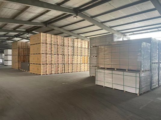 1mm - la mousse de PVC d'épaisseur de 30mm embarque la feuille de forex de PVC de PVC de lame de 4x8ft