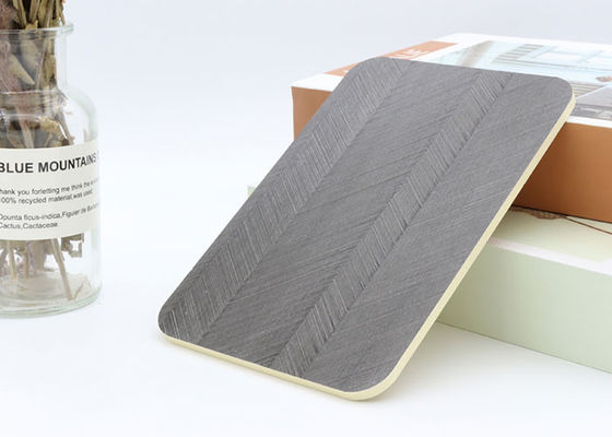 La mousse à haute densité de PVC lambrisse la mousse en plastique de PVC couvre 3mm - 20mm