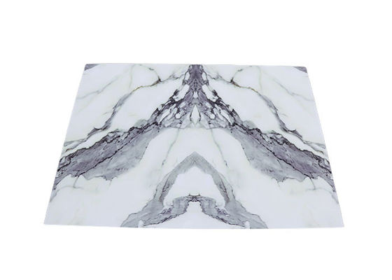 les panneaux en plastique décoratifs de 1.22x2.8mx3mm pour brillant de luxe de murs haut imperméabilisent