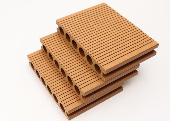 Plate-forme composée WPC du glissement WPC de plancher machinée par extrusion de Co anti extérieure