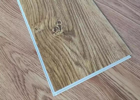 Plancher en bois imperméable ignifuge de serrure de PVC de couleur pour la décoration à la maison