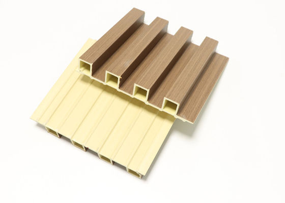 Panneau de mur intérieur composé en plastique en bois du panneau de mur WPC WPC imperméable Clading