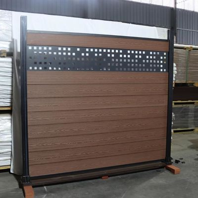Wpc composé en plastique en bois clôturent Panels Waterproof Outdoor 180 * 25mm