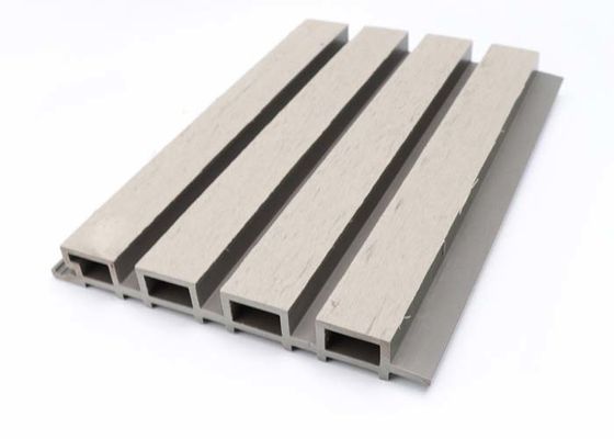 Extrusion extérieure en bois du revêtement Co de panneau de mur de l'extérieur WPC de grain ignifuge