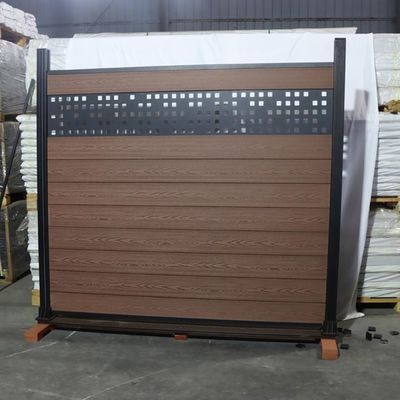 Étanche à l'humidité extérieur de Panel Home Garden de barrière composée en plastique en bois de Wpc