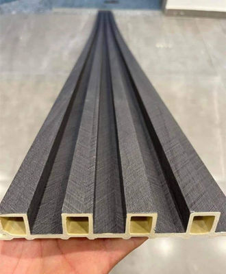 Composé en plastique de Wpc de décoration de mur intérieur de mur en bois décoratif d'intérieur de panneau