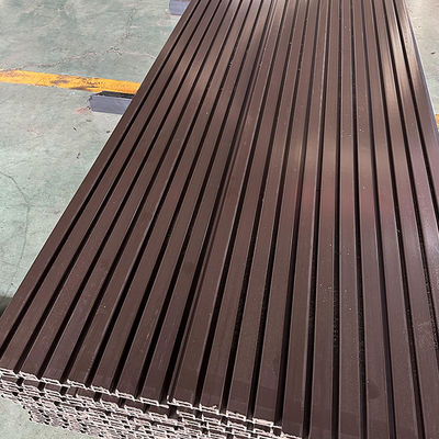 Panneaux muraux en WPC co-extrusion extérieure revêtements muraux composites en bois plastique